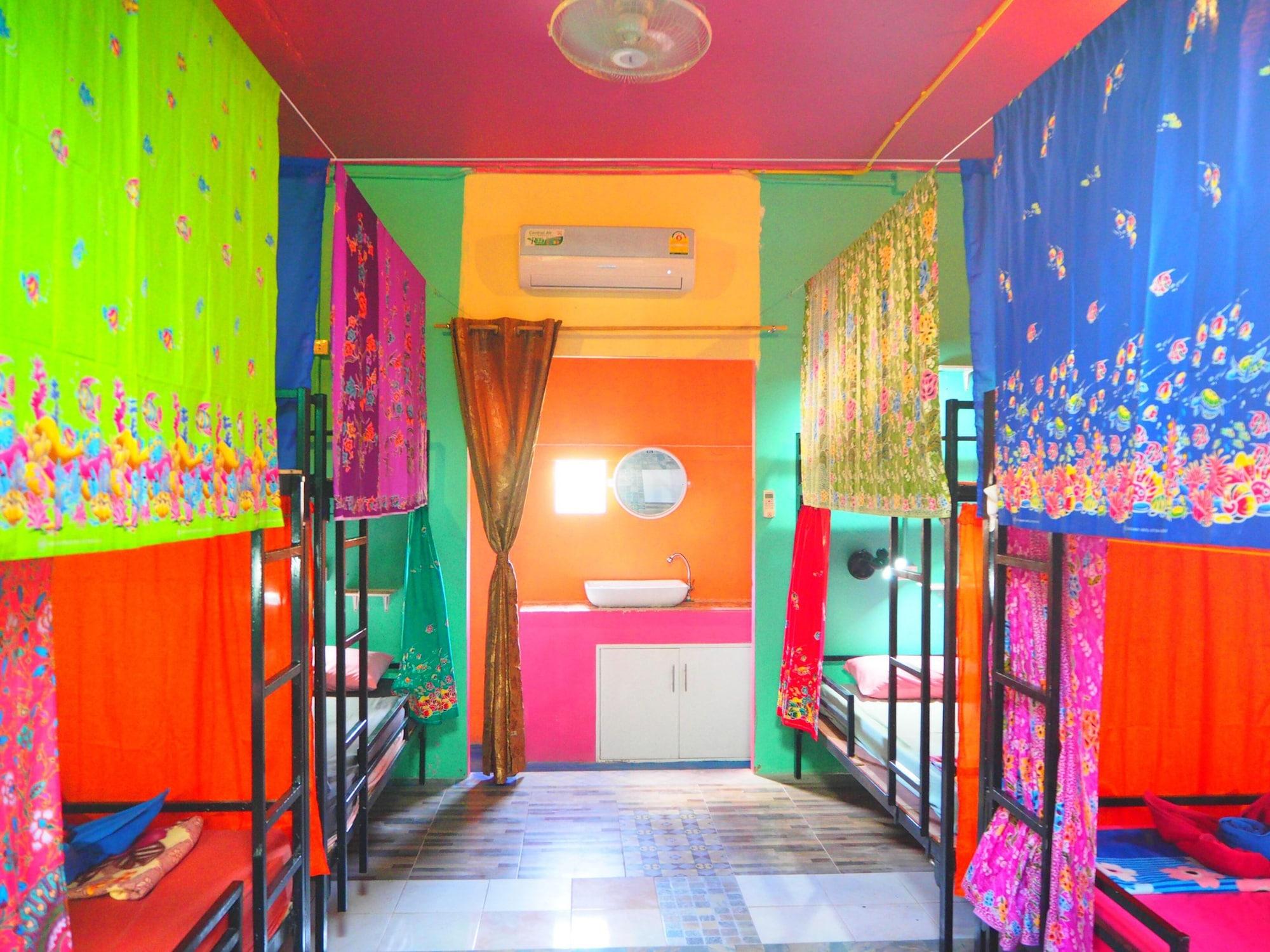 Cha-Ba Bungalow & Art Gallery Ko Lanta エクステリア 写真