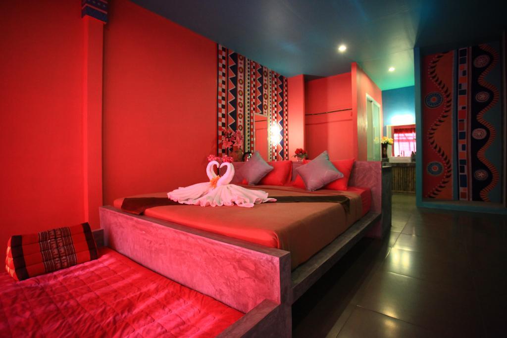 Cha-Ba Bungalow & Art Gallery Ko Lanta エクステリア 写真